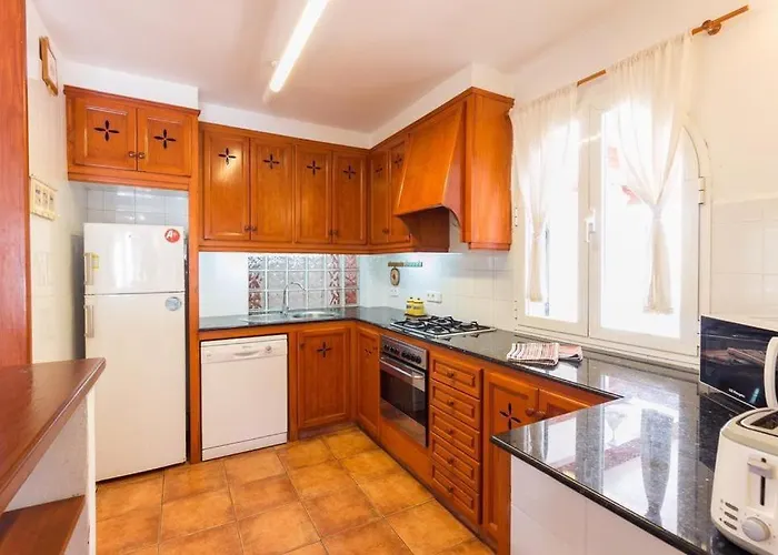 Xalina - Piscina / Bbq / Jardin Vila *